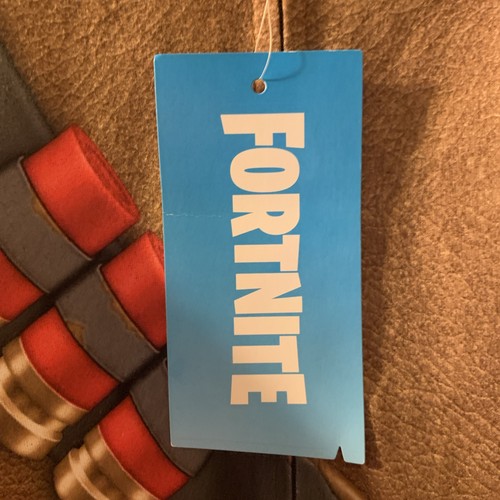 New official fortnite raptor - new,